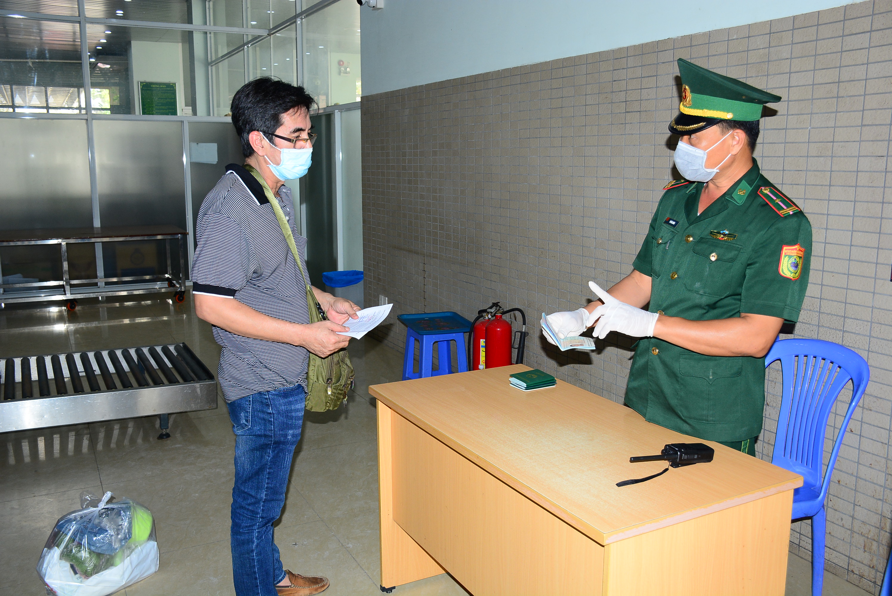 Tăng cường chống dịch Covid-19 trên tuyến biên giới Tây Nam